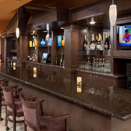 Doubletree Suites By Hilton Hotel Cincinnati - Blue Ash Sharonville Kültér fotó