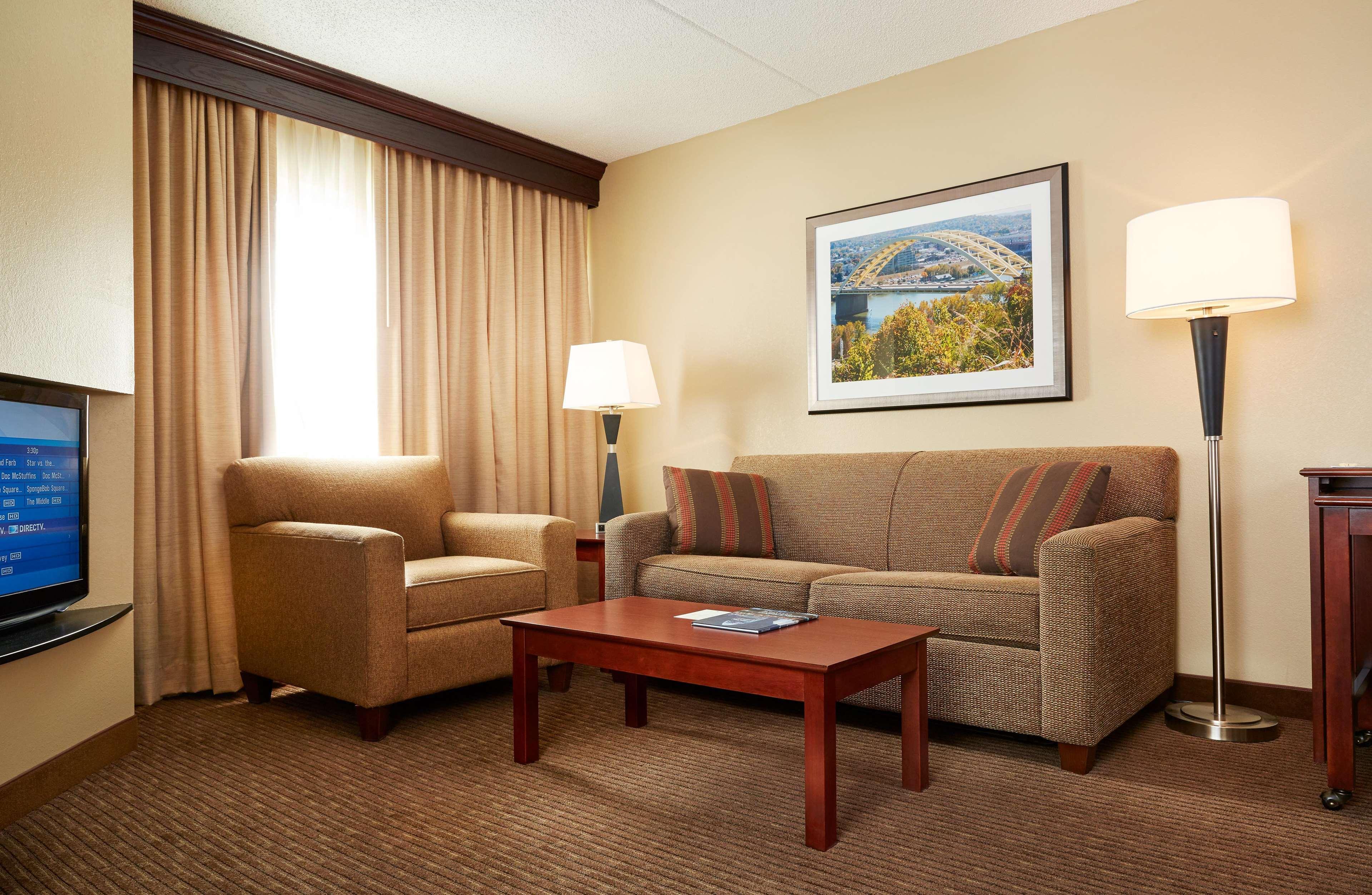 Doubletree Suites By Hilton Hotel Cincinnati - Blue Ash Sharonville Kültér fotó