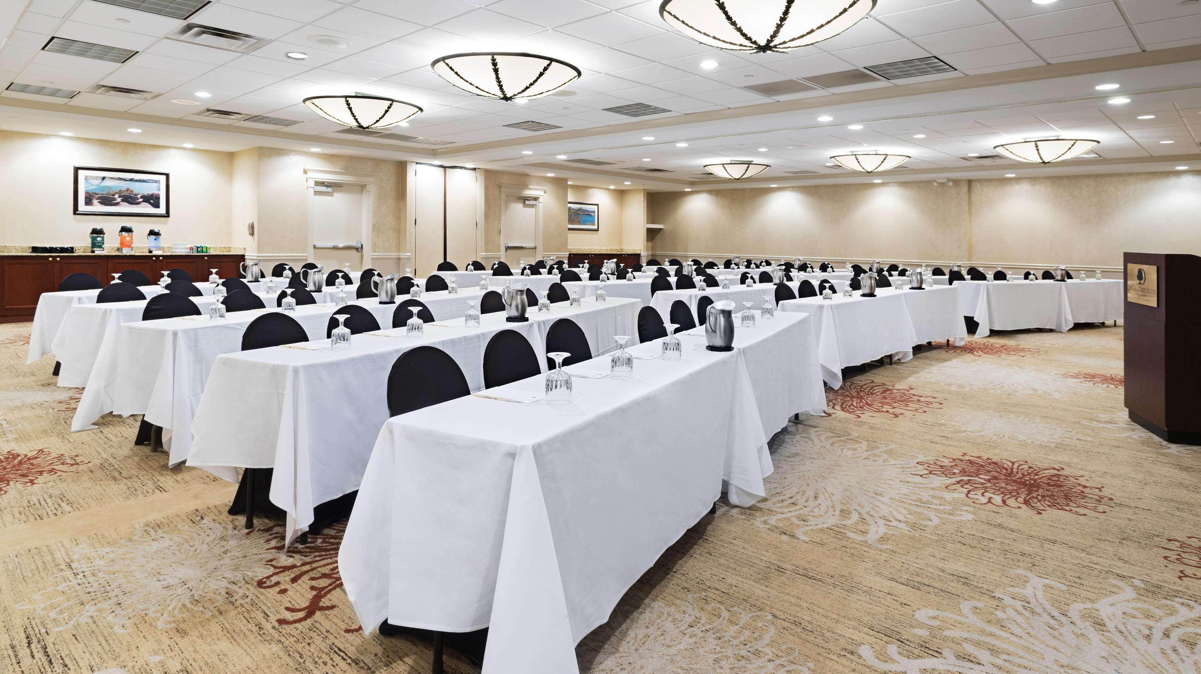 Doubletree Suites By Hilton Hotel Cincinnati - Blue Ash Sharonville Kültér fotó