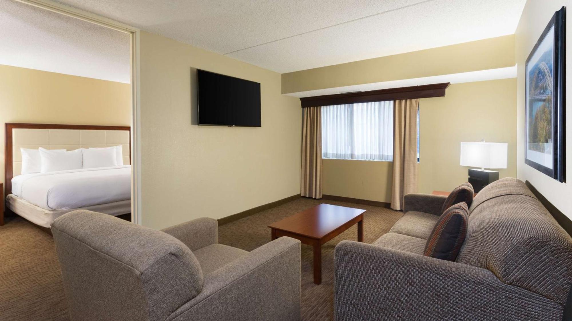 Doubletree Suites By Hilton Hotel Cincinnati - Blue Ash Sharonville Kültér fotó