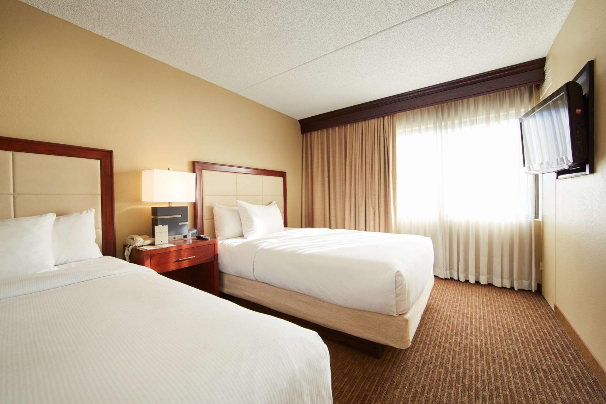 Doubletree Suites By Hilton Hotel Cincinnati - Blue Ash Sharonville Kültér fotó