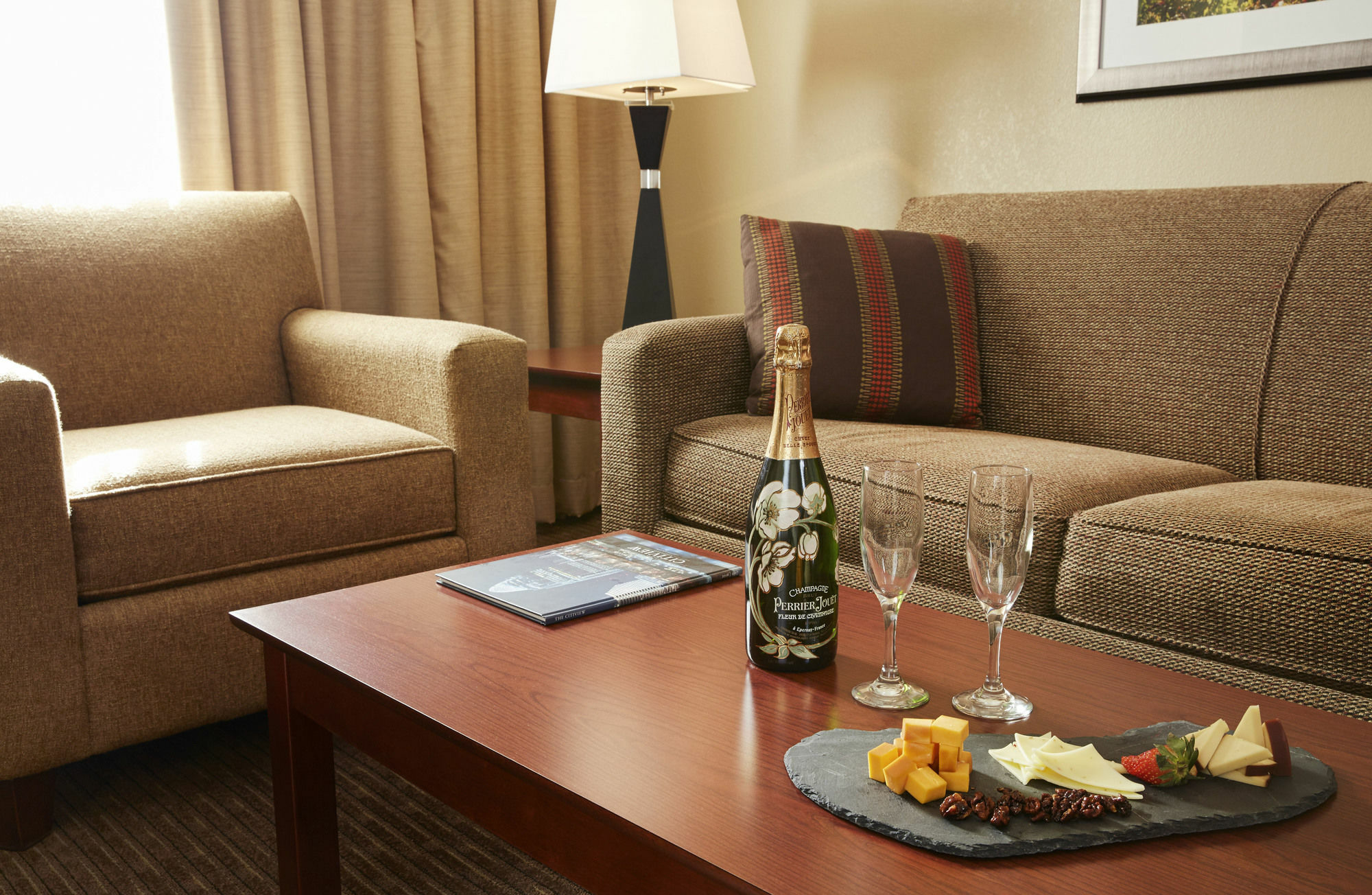 Doubletree Suites By Hilton Hotel Cincinnati - Blue Ash Sharonville Kültér fotó